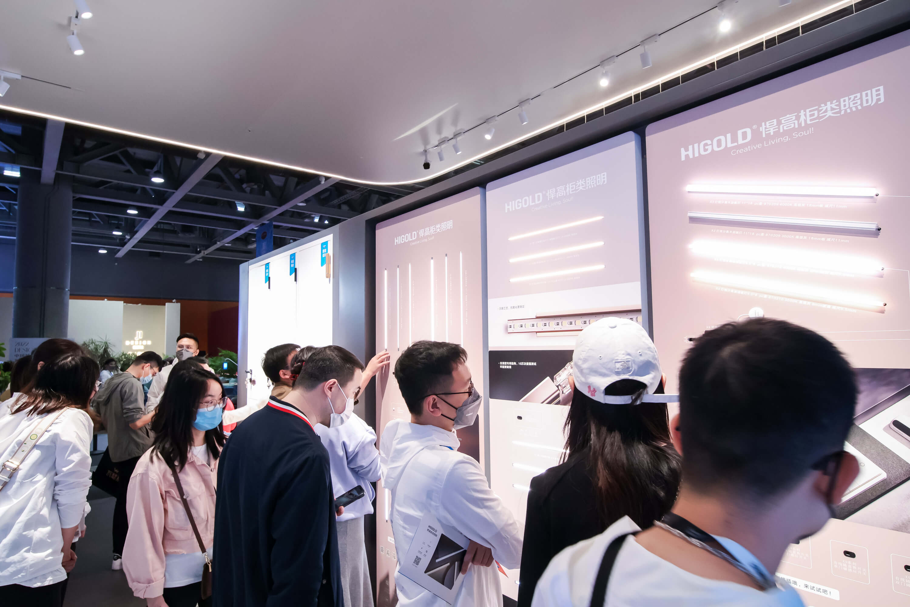 燈條.jpg 燈條.jpg